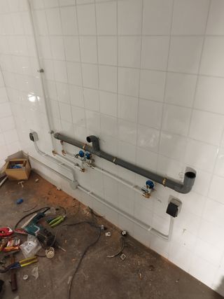 Fontanero electricista reparaciones 