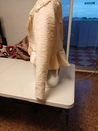 Corpiño fallera