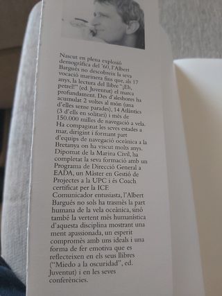 Libro Paraules al voltant del mon