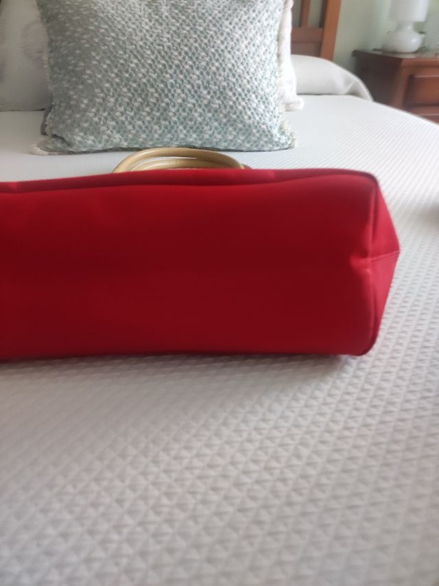 Bolso de tienda local