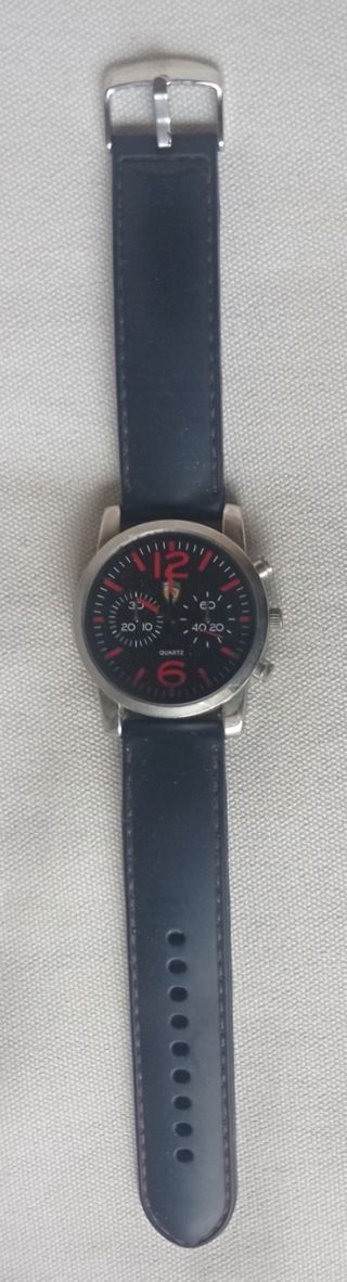 Reloj de pulsera de caballero.