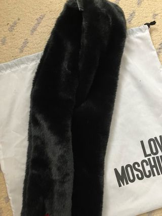 Collo pelliccia sintetico Moschino