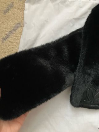 Collo pelliccia sintetico Moschino