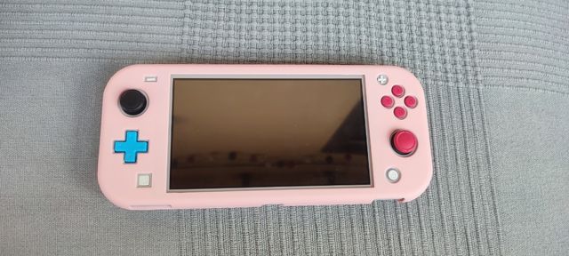 Nintendo Switch Lite Ed. Especial Zacian Zamazenta