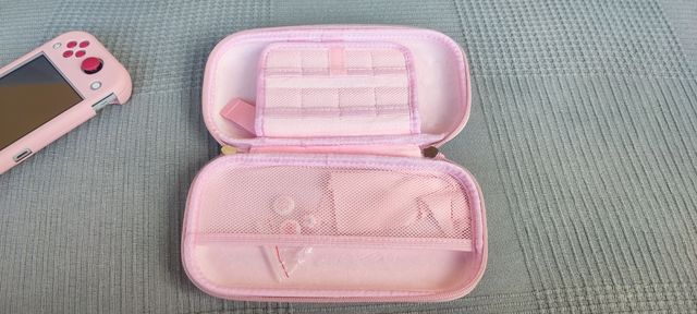 Nintendo Switch Lite Ed. Especial Zacian Zamazenta