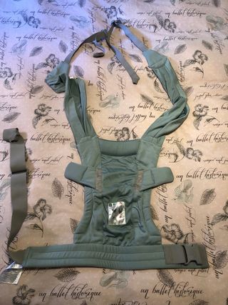 Mochila portabebe ergobaby