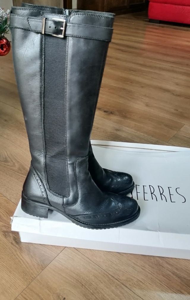 Stivali in pelle n. 37