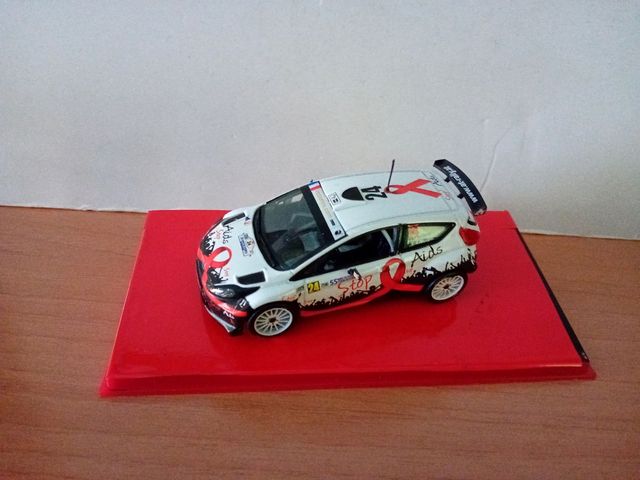 FORD FIESTA S2000 TAMRAZOV TOUR DE CORSE 2012 1/43