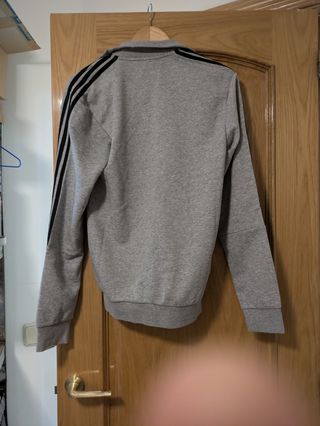 Sudadera Adidas nueva 