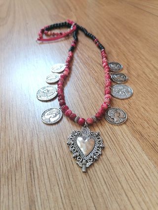 Nuova collana "Jacqueline" in pietra naturale