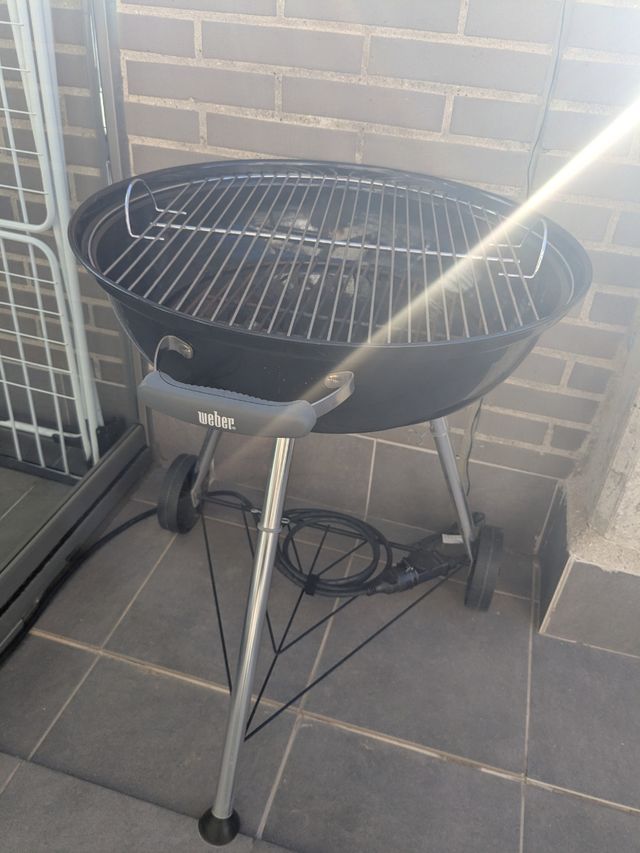 Barbecue a carbone Weber Compact Bollitore 57 cm