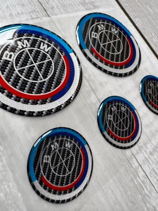EMBLEMAS BMW FIBRA 50th ANIVERSARIO CARENADO TIJA