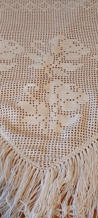 Scialle vintage lana con frange fatto a mano