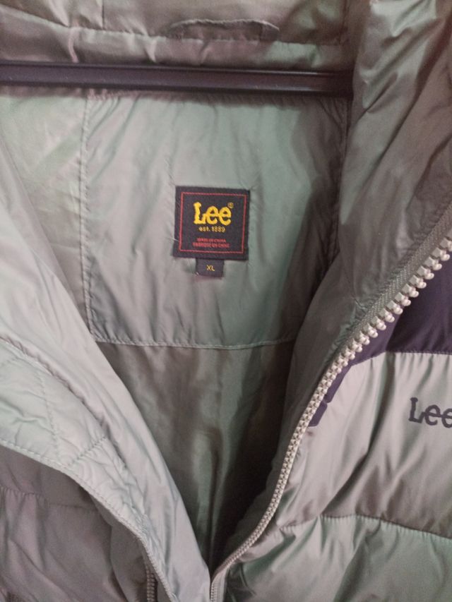 Pesa muy poco ,muy juvenil