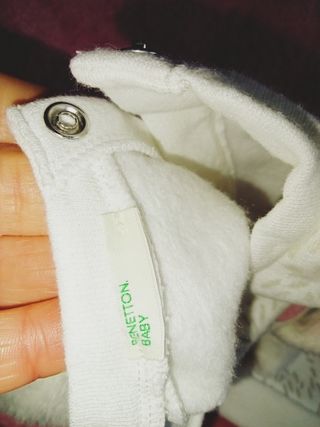 Lotto bimba 3 maglie e un pantalone 6/9mesi