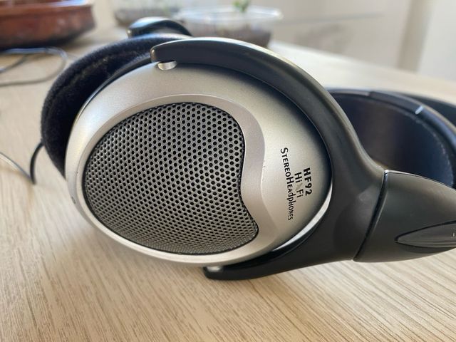 Auriculares HF92