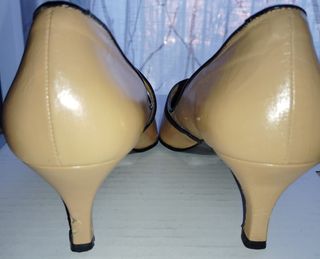 Bonitos y elegantes zapatos