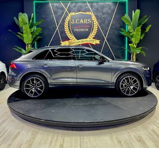 AUDI Q8 ( S-LINE + BLACK LINE ) 5.0TDI QUATRO
