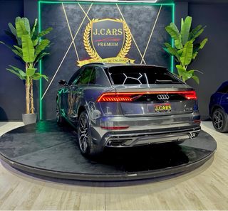 AUDI Q8 ( S-LINE + BLACK LINE ) 5.0TDI QUATRO
