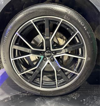 AUDI Q8 ( S-LINE + BLACK LINE ) 5.0TDI QUATRO