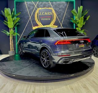 AUDI Q8 ( S-LINE + BLACK LINE ) 5.0TDI QUATRO