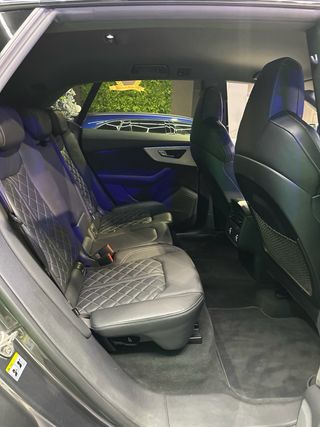 AUDI Q8 ( S-LINE + BLACK LINE ) 5.0TDI QUATRO