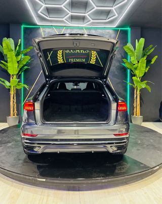 AUDI Q8 ( S-LINE + BLACK LINE ) 5.0TDI QUATRO