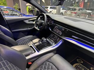 AUDI Q8 ( S-LINE + BLACK LINE ) 5.0TDI QUATRO