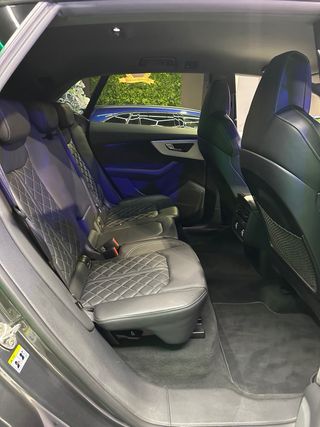 AUDI Q8 ( S-LINE + BLACK LINE ) 5.0TDI QUATRO