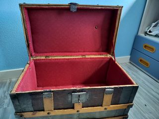 Baúl antiguo restaurado