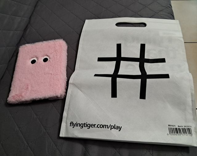 Quaderno peluche rosa