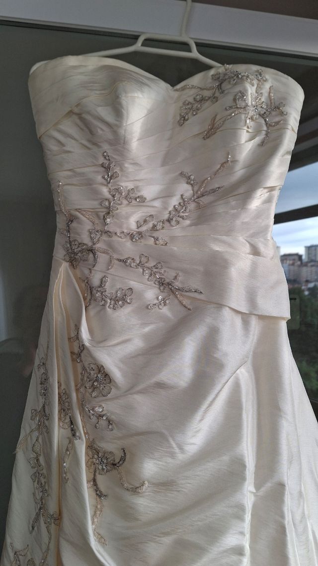 VESTIDO NOVIA
