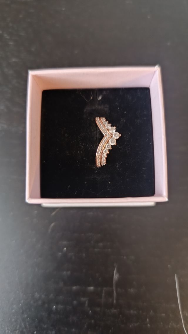 Anillo Pandora oro rosa