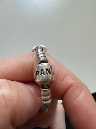 Pulsera Pandora + 7 charms 