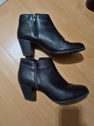 Botines negros tacón/ piel Porronet