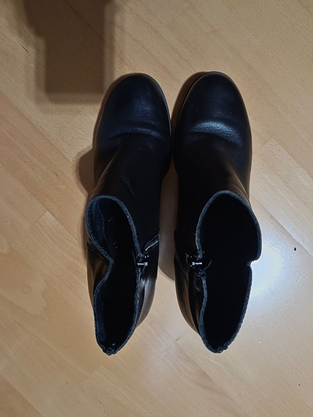 Botines negros tacón/ piel Porronet