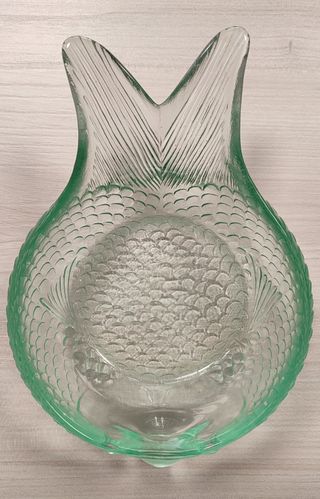 Ciotola in vetro a forma di pesce