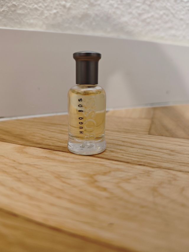 Perfume Hugo boss hombre miniatura