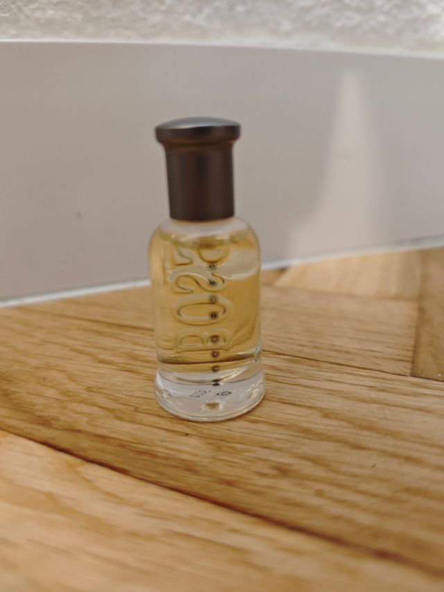 Perfume Hugo boss hombre miniatura