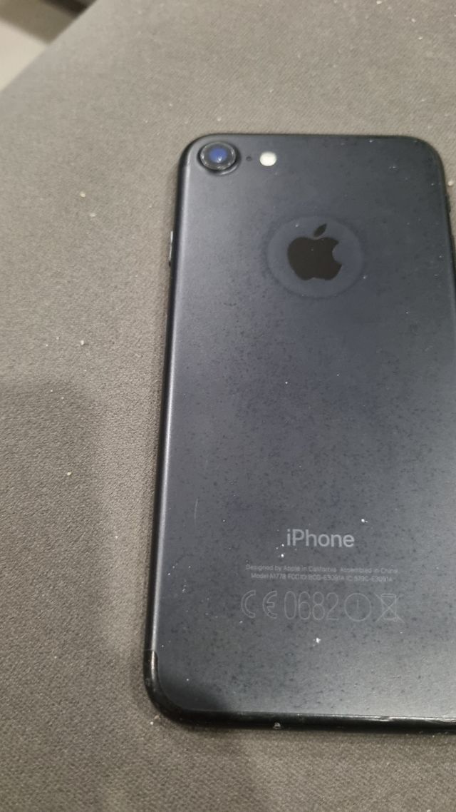 IPHONE 7 GRIS 128GB
