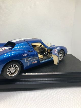 Modellino Bburago Ferrari 250 LM “ Sebring “ 1965 