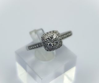 Anillo Oro Blanco 14kt con Diamantes