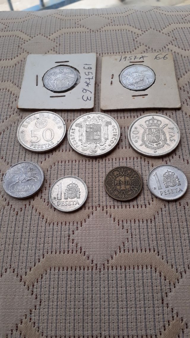 9 monedas Españolas 