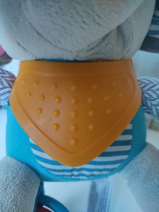 Peluche multisensorial/elefante SkipHop