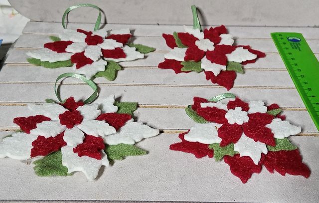 decorazioni in panno albero Natale handmade 4 pz