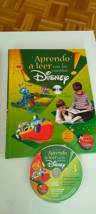 LOTE DE TRES CUENTOS CON CDS DISNEY