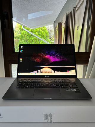 Ordenador LG Gram 14Z90N - i5-1035G7