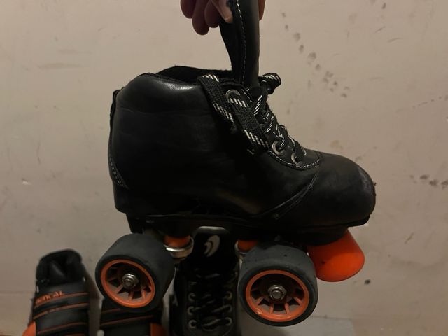 Pattini da hockey SWIFT taglia 35