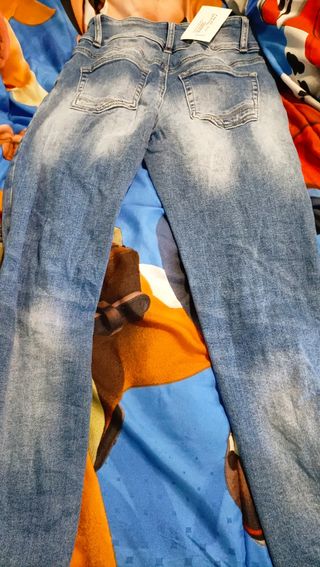 Pantalón vaquero pitillo
