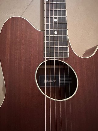 Guitarra electroacustica